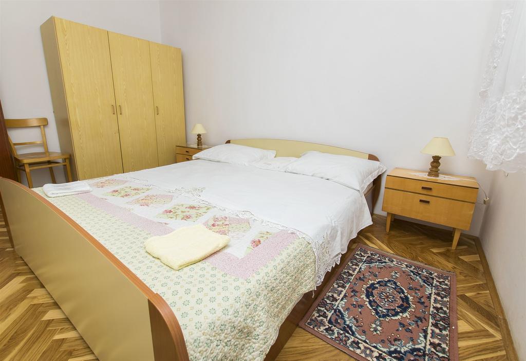 Apartment Danica Nin Eksteriør billede